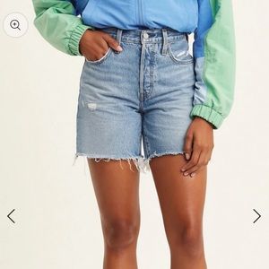 Levis 501 Mid-Thigh Shorts